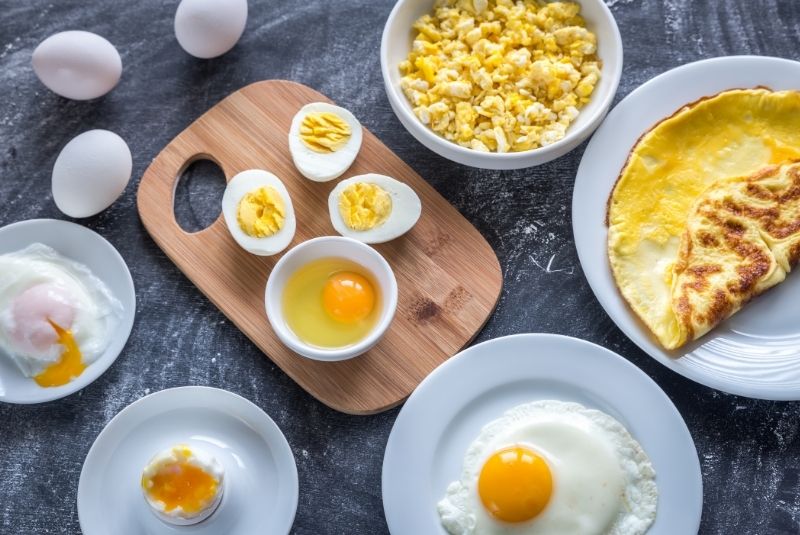 7 maneras de pedir unos huevos  en inglés﻿