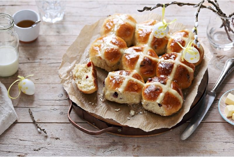 Hot-Cross-Buns